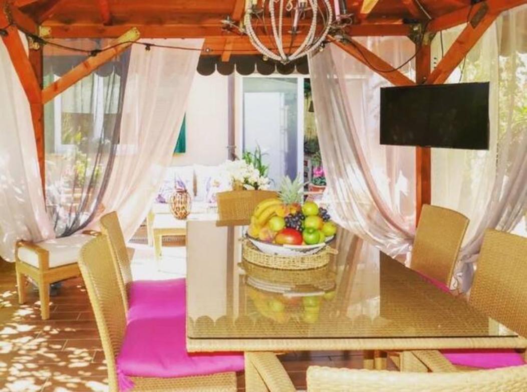Вілла Casa Perfetta Per Grandi Famiglie, Con Jacuzzi Bevera  Екстер'єр фото